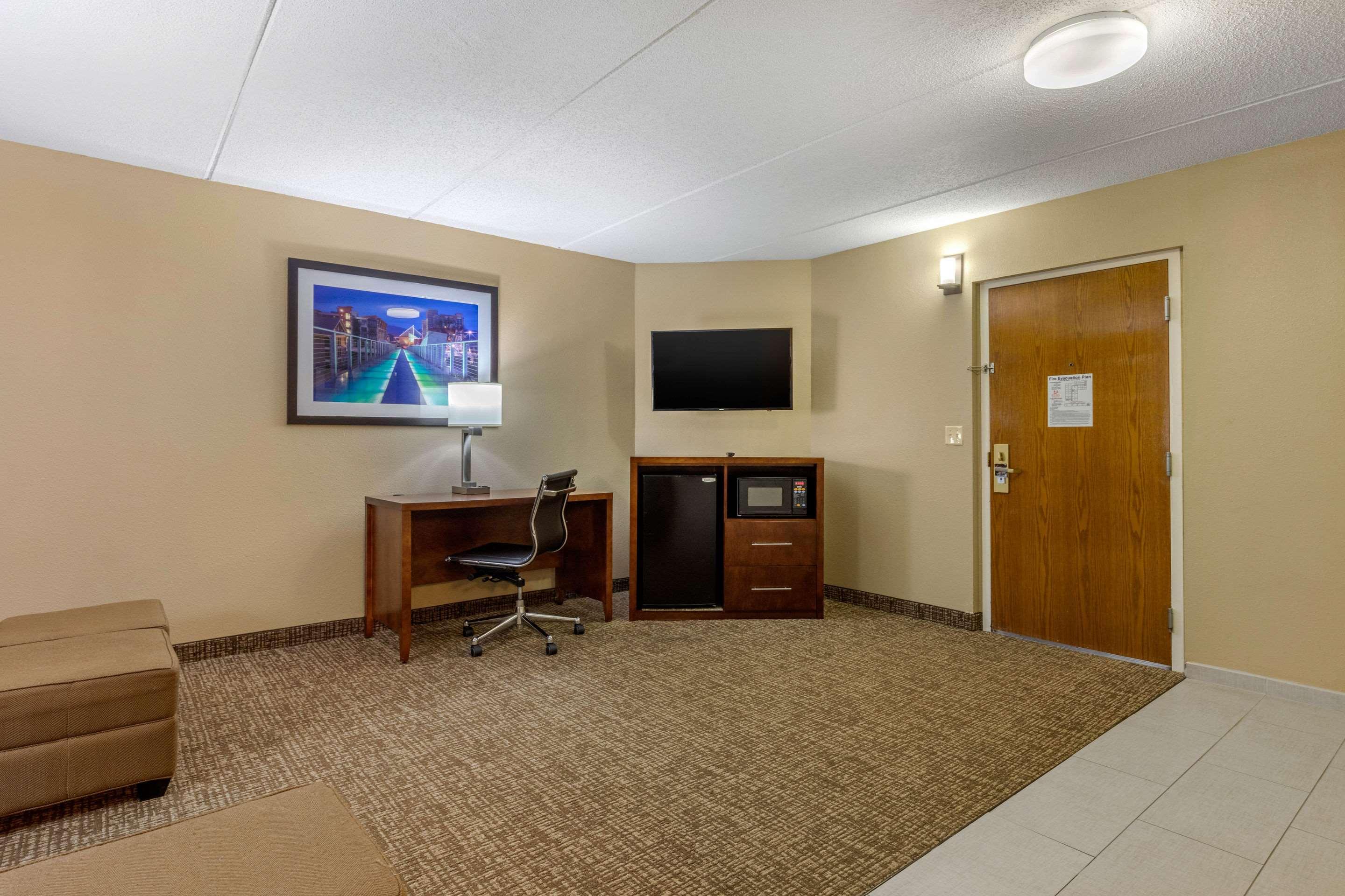 Comfort Inn & Suites Hamilton Place Chattanooga Extérieur photo